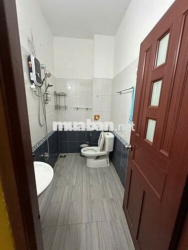 CHO THUÊ NHÀ CHÍNH CHỦ GÒ VẤP DT 268M2, SÂN VÀ HẺM XE HƠI