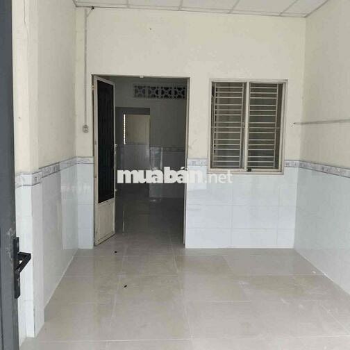 Nhà cho thuê 4tr5  DT: 3,5x 17 cấp bốn 1pn hẻm thông ra chợ liên ấp 12