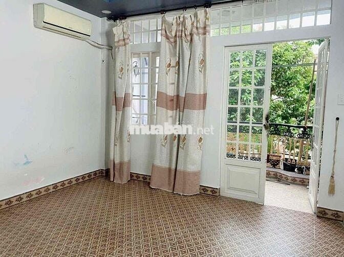 Cho THUÊ NHÀ ĐƯỜNG PHÚ  THỌ HOÀ : 4 x 14 M Đúc 1 lầu . 2PN , 2 WC