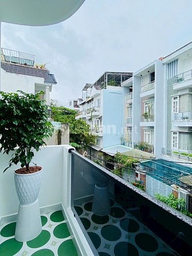 ⭐️Nhà 4 Lầu DT:3,6x18m tuyệt đẹp Cao cấp hẻm xe hơi Phạm Văn Chiêu, P9