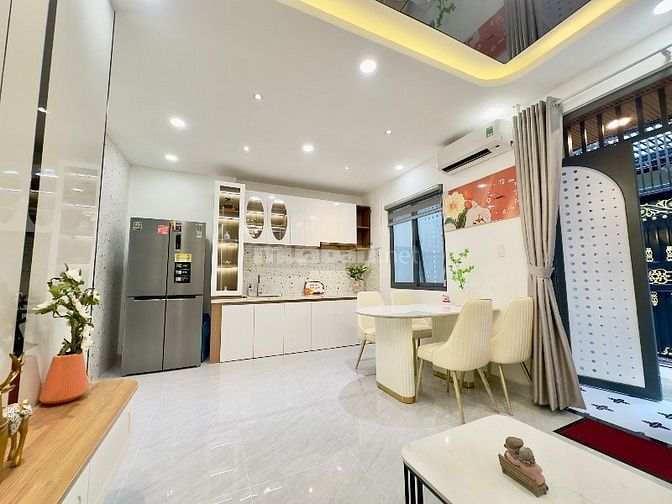 💥Khu vip sát Phan xích long 💥 Căn góc 2 mặt hẻm sát khu Phan X Long