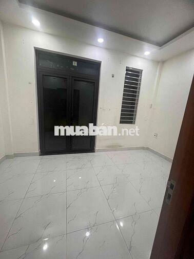 CHO THUÊ NHÀ 1/ sẹc đúc lững 3 lầu