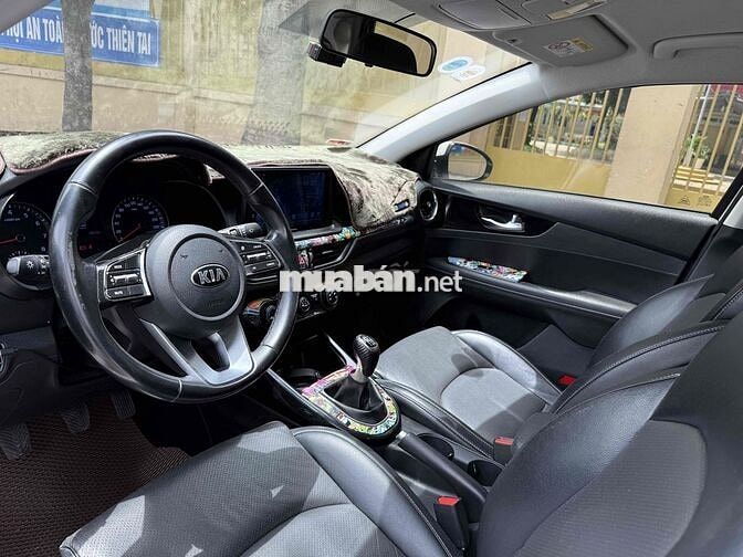 Kia Cerato 2021 Số sàn Full đồ chơi