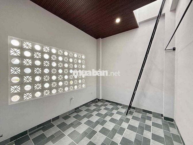 *Nhà đẹp 3tầng 3mê • Kiệt 3m Bàu Hạc 1, thông ra K/325 Hùng Vương