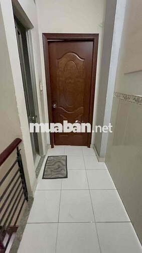 CHÍNH CHỦ BÁN NHÀ 1 TRỆT 1 LẦU SHR 40m2 HẺM XE HƠI NHÀ ĐỂ ĐƯỢC XE HƠI