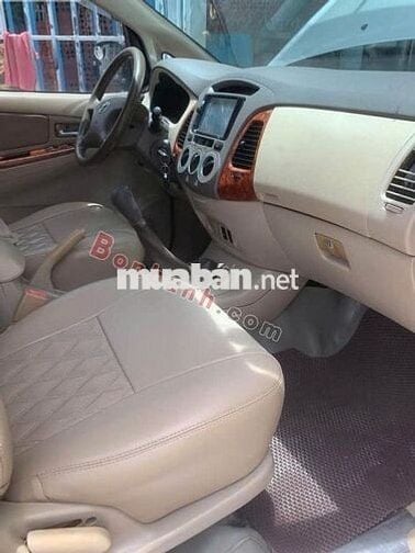 Toyota Innova 2008 G -