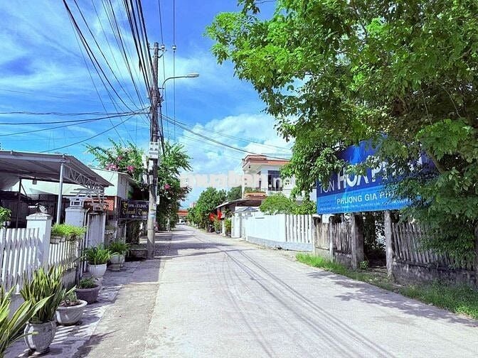 Bán 6 lô đất nền ngay uỷ ban Hoà Vang, nằm sát trục QL14B cách 50m