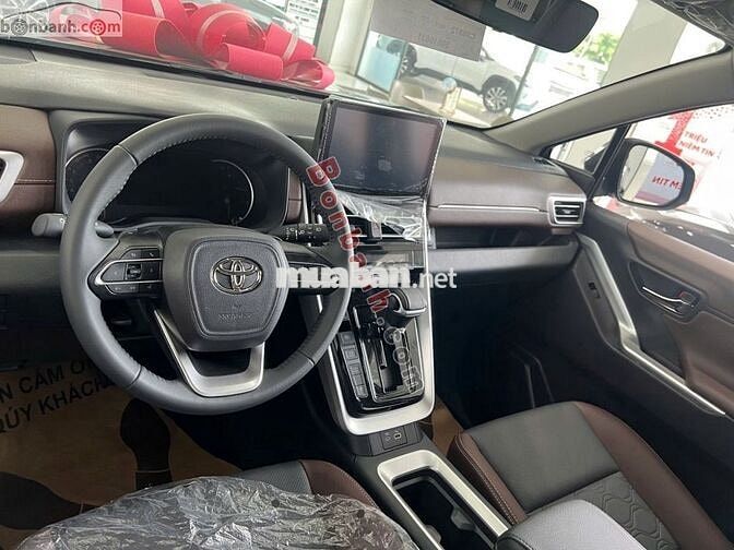 Innova cross - 2.0 2025 -  Hỗ trợ trả góp đến 85%