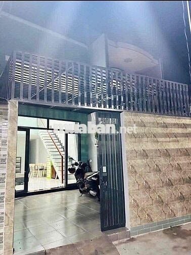 nhà nguyên căn 3pn2wc gần kcx, cầu tân thuận