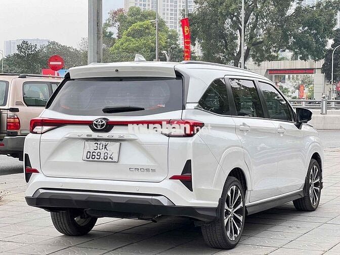 Toyota Veloz Cross 2022 CVT Top - 45000 km
