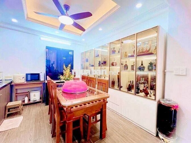 Bác em cần bán nhà 5t,42m tại Trần Phú,HĐ,tiện ích tốt chỉ nhỉnh 6t