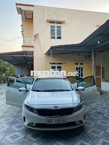 Kia cerato 2018 Mt