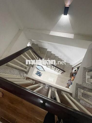 A Trung cần bán nhà phố Nguyễn Viết Xuân,HĐ 46m 4t, Ô tô, nhỉnh 8 tỷ