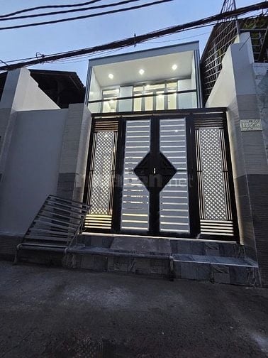 Nhà xinh trệt lầu ở q7, có 6PN, vừa ở vừa kết hợp kinh doanh 