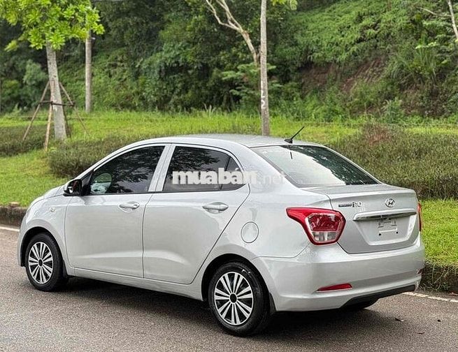Hyundai Grand i10 2015 Grand 1.2 MT Base - 130000