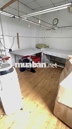 Chính chủ Bán Nhà suốt ngay chung cư Green River đường PTH Q8