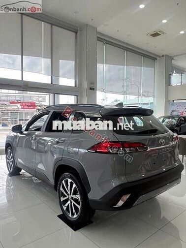 Toyota Corolla Cross 1.8V 2025 - 760 Triệu