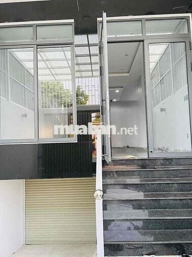 CHO THUÊ NHÀ - MẶT TIỀN ĐƯỜNG Y MOAN - NHÀ 3 LẦU VÀ CÓ 1 HẦM GARA