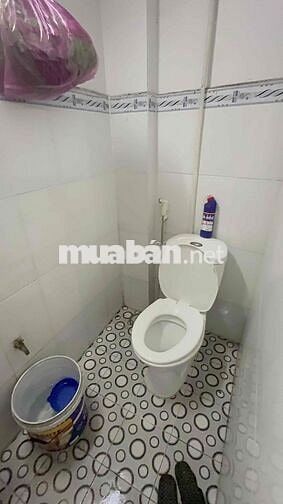 Chính chủ Bán Nhà suốt ngay chung cư Green River đường PTH Q8