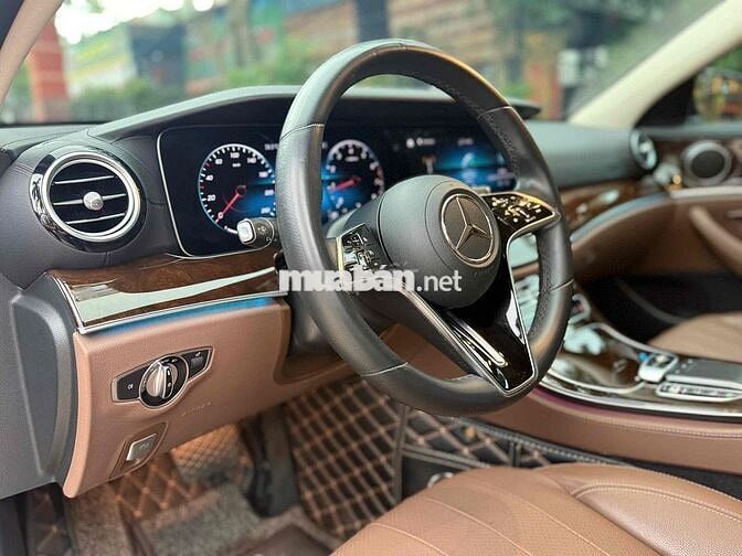 Mercedes Benz E Class 2021 E200 Exclusive -23500km