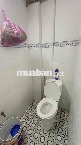Chính chủ Bán Nhà suốt ngay chung cư Green River đường PTH Q8