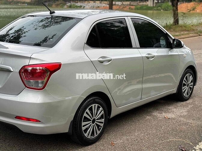 Hyundai Grand i10 2015 Grand 1.2 MT Base - 130000