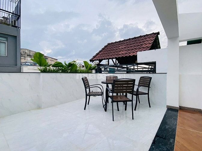 Cô Hồng Cần Bán Gấp Nhà. Trần Quốc Thảo Q3 dt 70m2/4ty650. SỔ SẴN