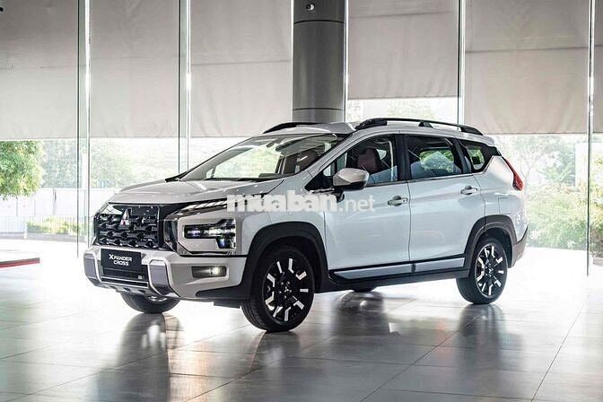 2026 Facelift Xpander PRE và CROSS  MY26 sluợng ít
