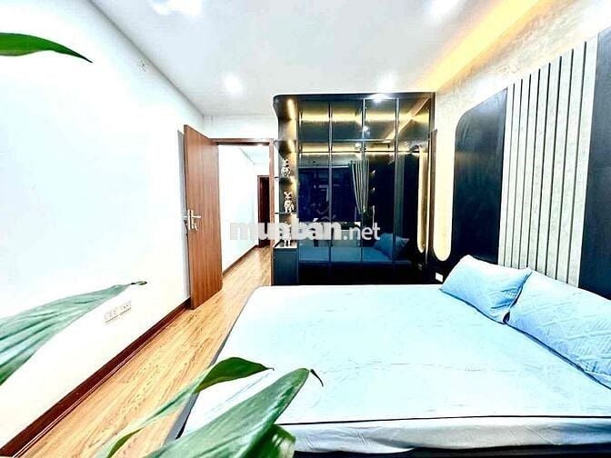 Nhà đẹp Kim Giang, sát ô tô, DT 40m2- 5 tầng - 6 ngủ giá nhỉnh 8 tỷ.