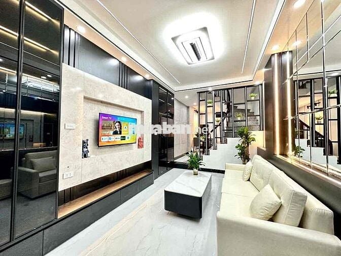 Nhà đẹp Kim Giang, sát ô tô, DT 40m2- 5 tầng - 6 ngủ giá nhỉnh 8 tỷ.