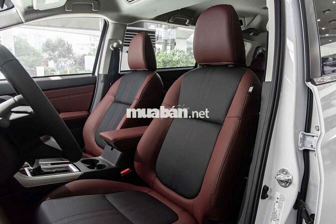 2026 Facelift Xpander PRE và CROSS  MY26 sluợng ít
