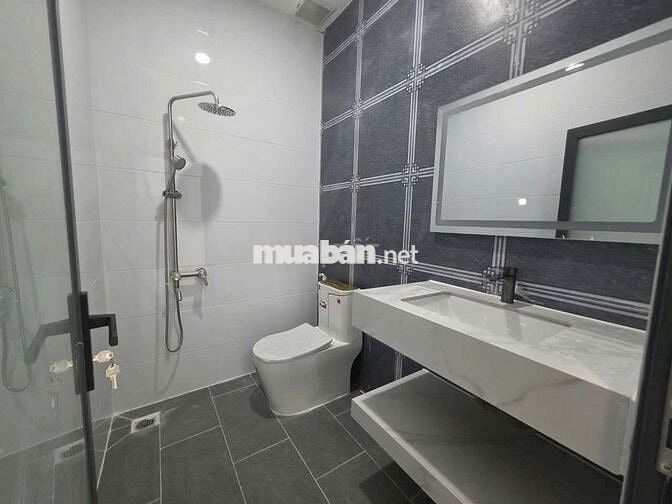 🏠 NHÀ CẤP 4 - 3 PHÒNG NGỦ – TRUNG TÂM TP