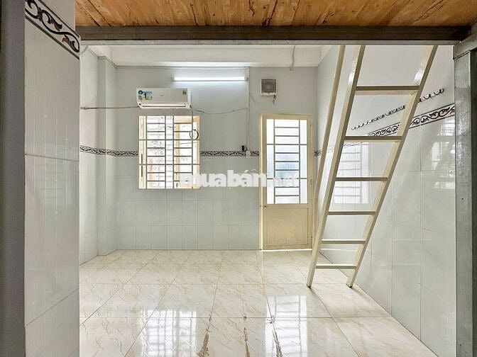 Phòng Trọ Gác Lửng Rộng Rãi – Cách Chợ Thủ Đức chỉ 3 phút