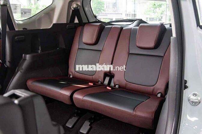 2026 Facelift Xpander PRE và CROSS  MY26 sluợng ít