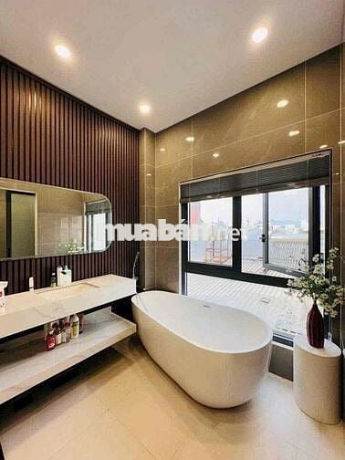 Bán Nhà mới cao cấp ngay đường số lâm văn bền Q7 sách vali vào ở ngay