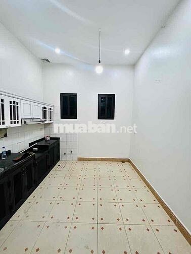 44M PHÂN LÔ VỈA HÈ - Ô TÔ TRÁNH - KINH DOANH - GIÁ ĐẦU TƯ