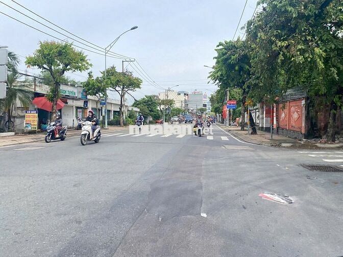 NGỘP ĐẤT ĐẸP GÓC 2 MẶT TIỀN ĐƯỜNG ĐẶNG VĂN BI GẦN GA METRO