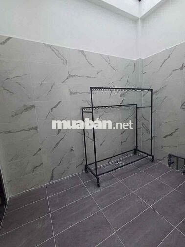NHÀ TRỆT LỬNG 3PN-2WC ĐƯỜNG 7m CÓ VỈA HÈ