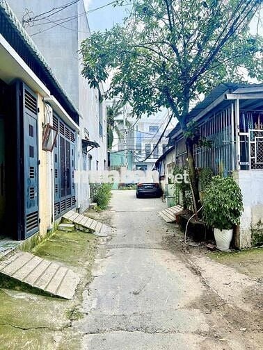 Lô đất Full Thổ cư, nở hậu, ngang hơn 5m, đường 10 Hiệp Bình Phước.