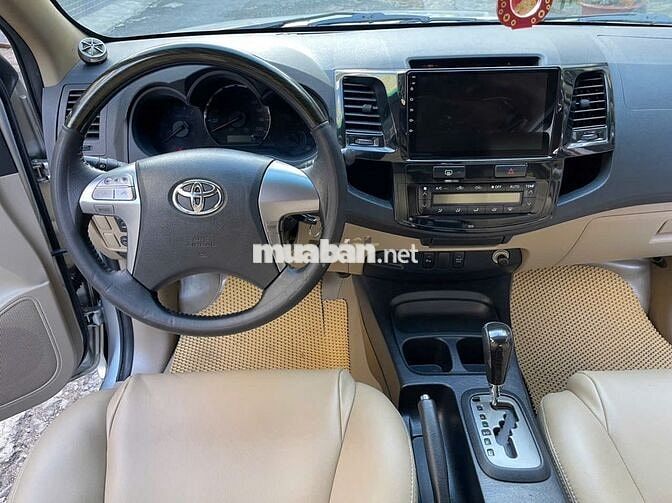 Fortuner AT SX 2015 xe nhà cần bán.