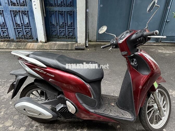 SH Mode, hãng Honda, màu Đỏ Đen
