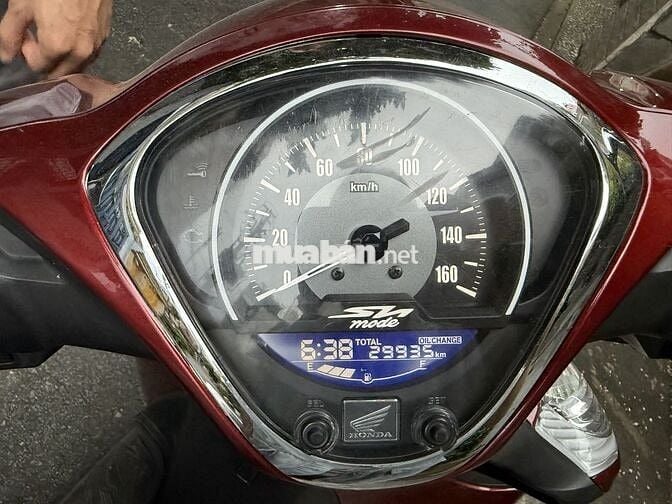 SH Mode, hãng Honda, màu Đỏ Đen