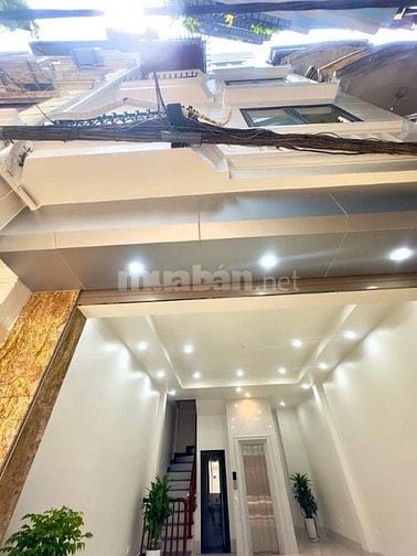Bán nhà Quan Thổ – Đống Đa, DT 45m², 6 tầng, thang máy, ô tô vào nhà