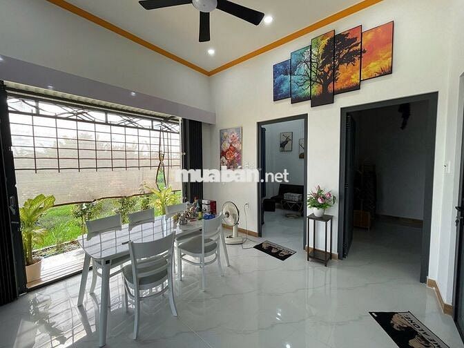 Nhà vườn đầy đủ tiện nghi mặt tiền HL5, Gò Công Đông, giá 1tỉ990