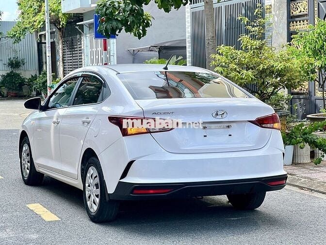 Hyundai Accent1.4 MT 2023 - 45000 km