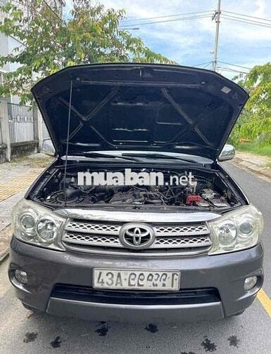 Toyota Fortuner 2010 2.7V  xe đẹp