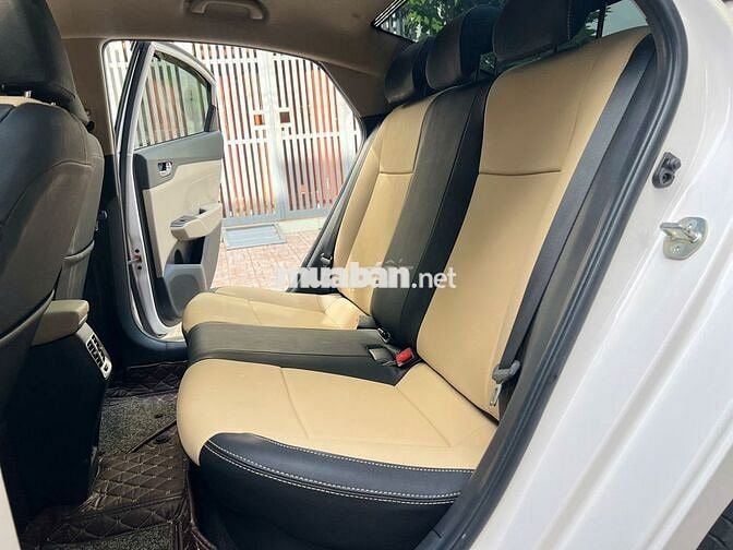Hyundai Accent1.4 MT 2023 - 45000 km
