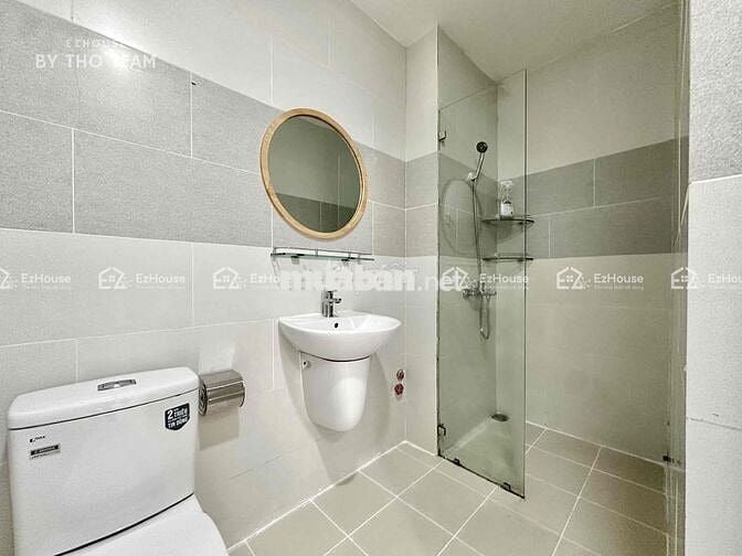 STUDIO 40M2 CÓ BAN CÔNG NGAY SÂN BAY - GẦN TRUNG TÂM