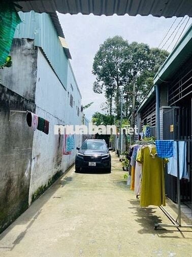 kẹt tiền bán nhà 100m2 2 phòng ngủ thiết kế đẹp sang trọng