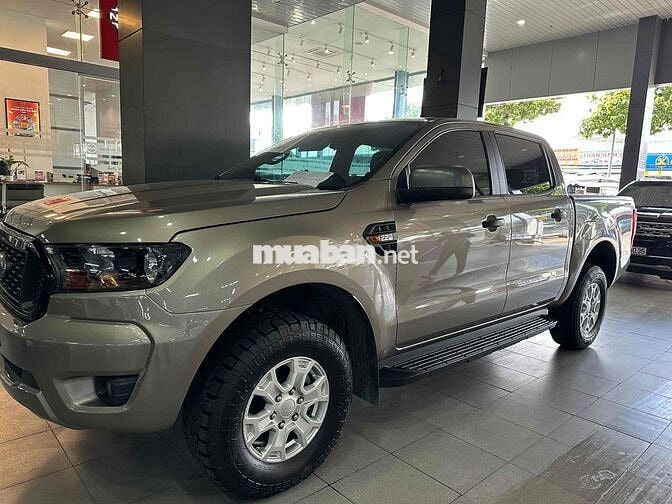 Ford Ranger XLS 4x2 AT 2022, bảo hành 2026 vay 75%
